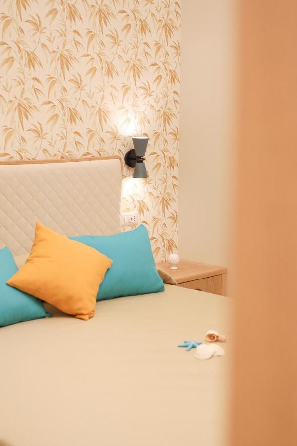 Don Francisco Rooms Tropea Esterno foto